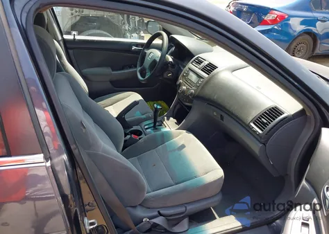 2005 Honda Accord 2.4 Lx z USA, uszkodzony, nr VIN 1HGCM564X5A001197